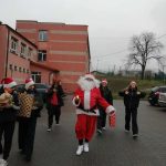 Wolontariusze-Mikołaje z wizytą u Natalii