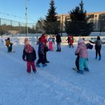 Uczniowie naszej szkoły na Lidzbarskim Lodowisku